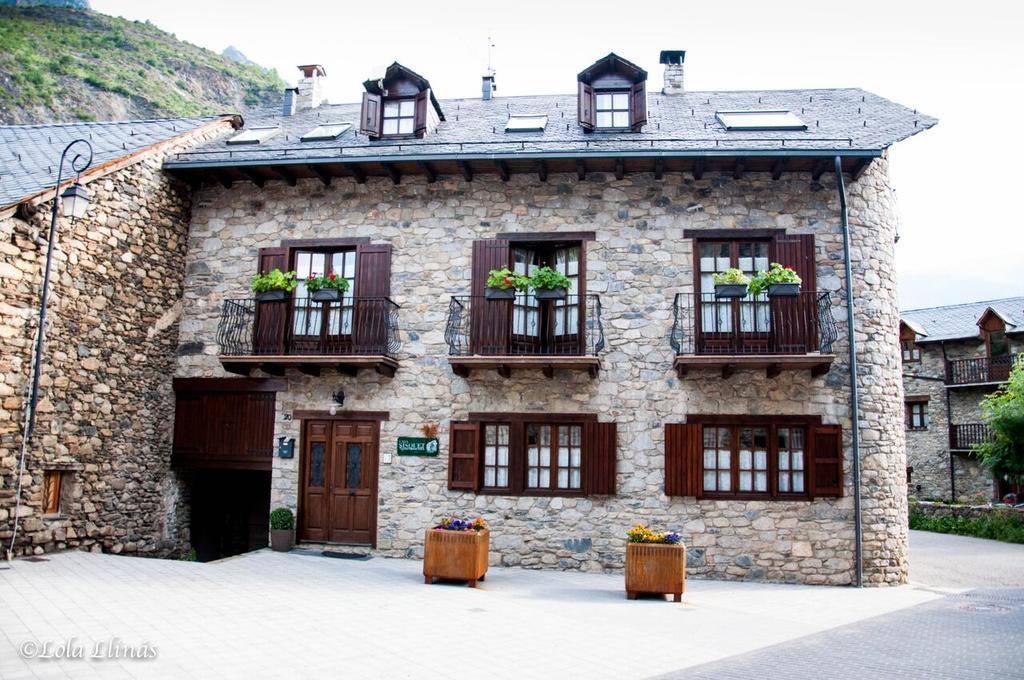 Sisquet Apartaments Erillavall Ngoại thất bức ảnh
