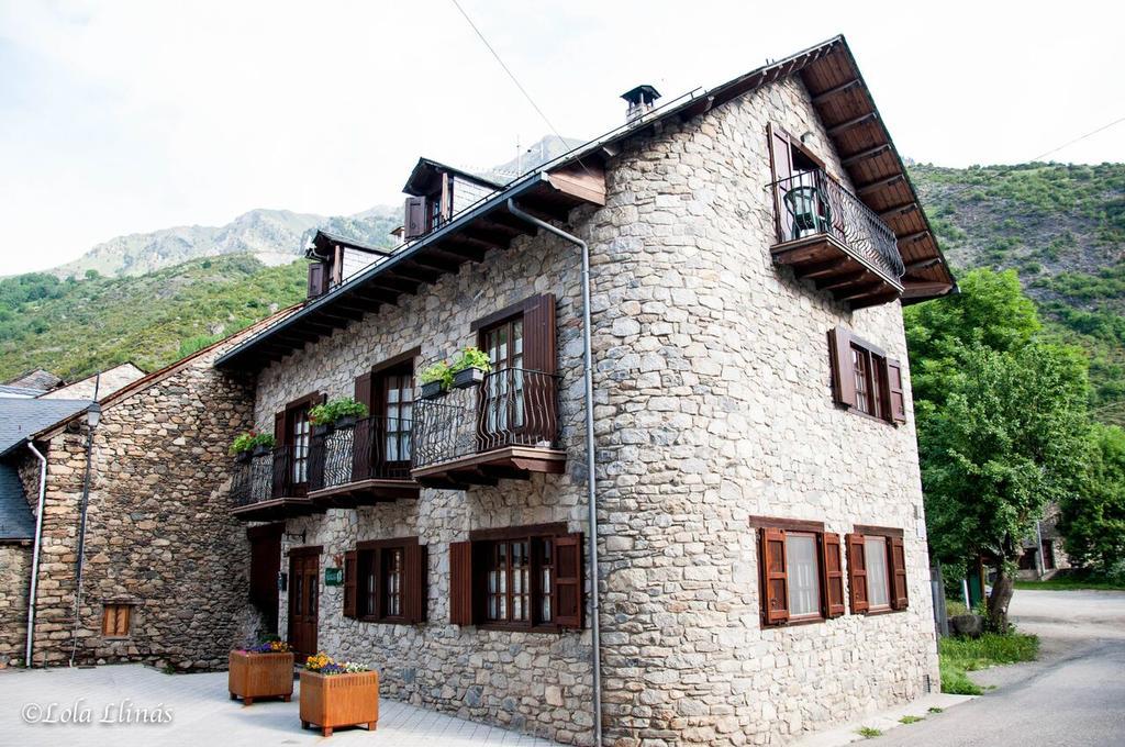 Sisquet Apartaments Erillavall Ngoại thất bức ảnh